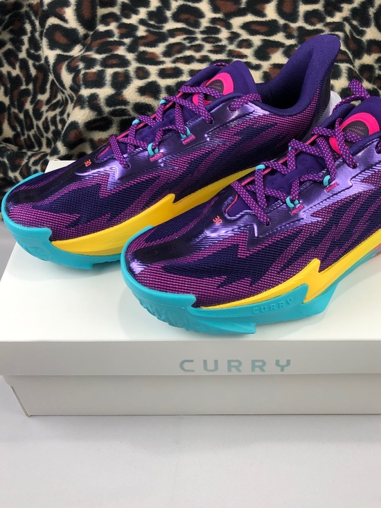 NIB Under Armour Steph Curry Series 7 Curry World Tour 3027983-500 Size 13 main image 11